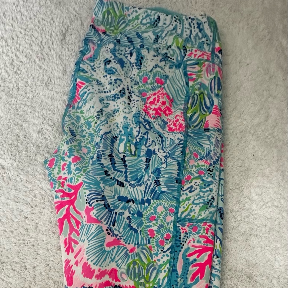 Lilly Pulitzer Pink and Blue athletic leggings with pockets